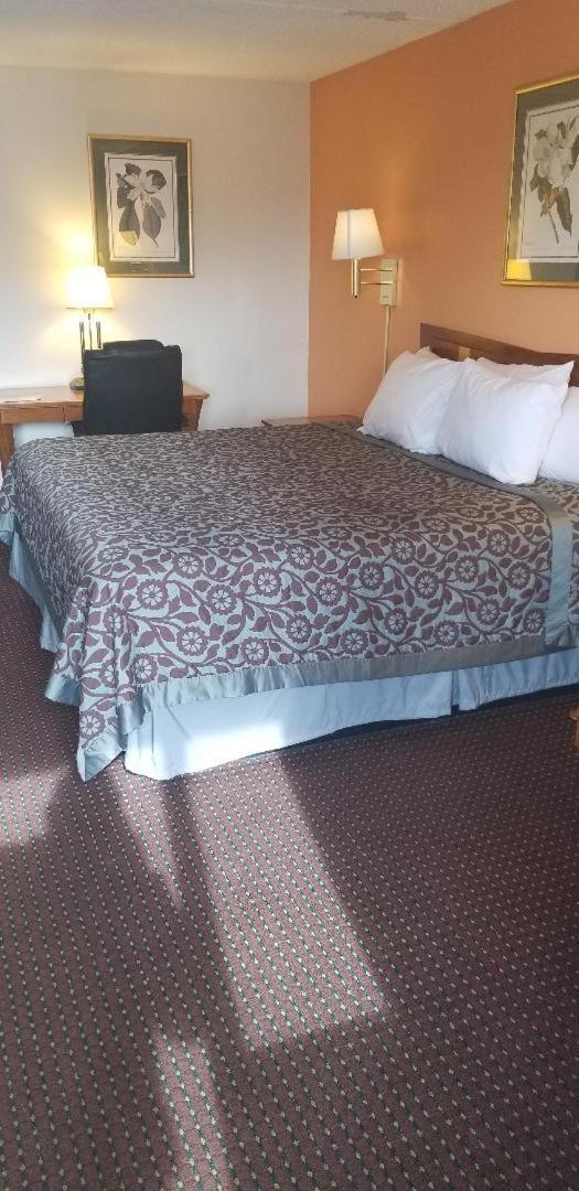 Americas Best Value Inn Holly Springs Eksteriør bilde
